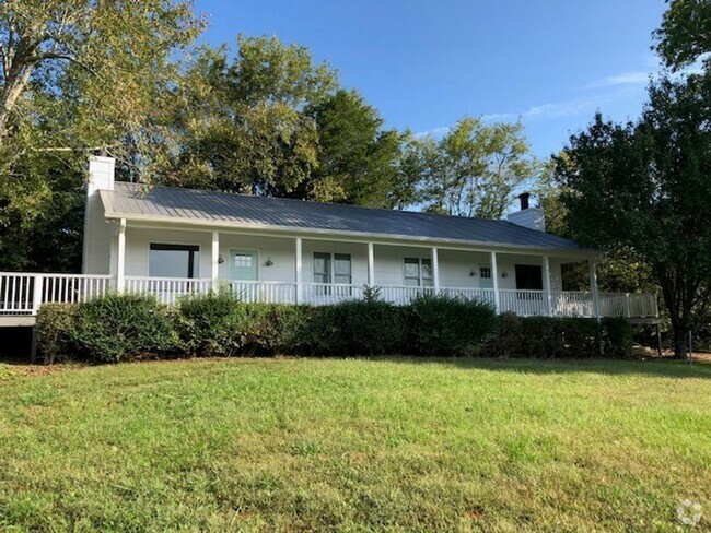 Building Photo - 2 bed/1 bath Home in Leiper's Fork