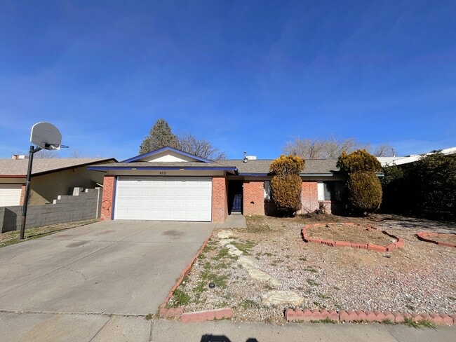 Building Photo - Cute Ranch Home In NE Albuquerque!