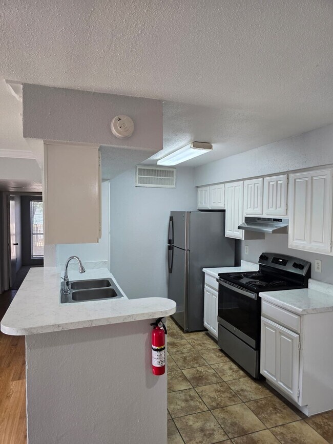 Photo - 4747 Allendale Rd Unit 30