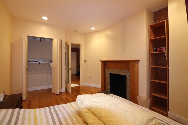 Photo - 96 Gainsborough St Unit 106W