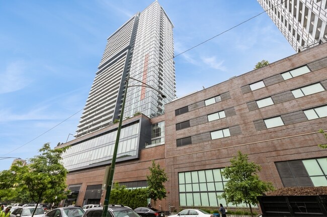 Photo - 228 W Hill St Apartment Unit 1703