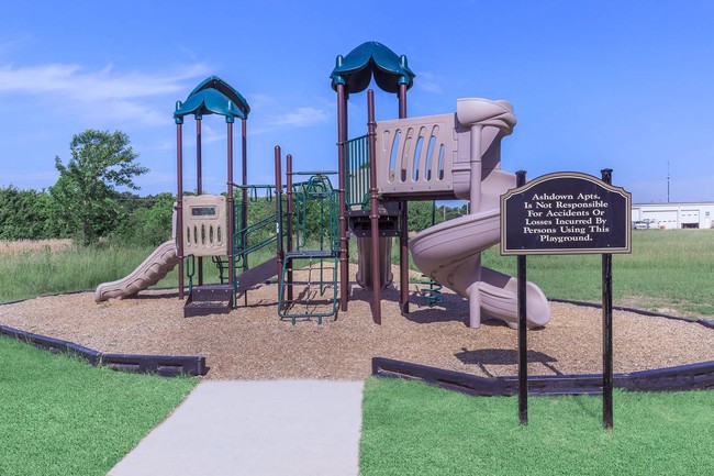 Photo - Ashdown Apartments