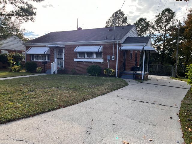 Photo - 1612 Lincoln Dr