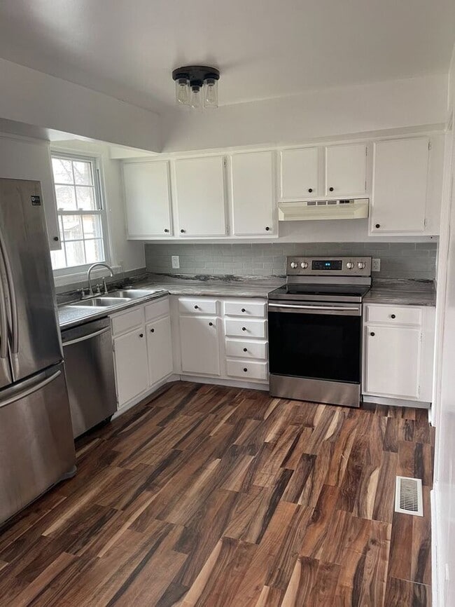Old Hickory Single Family Home