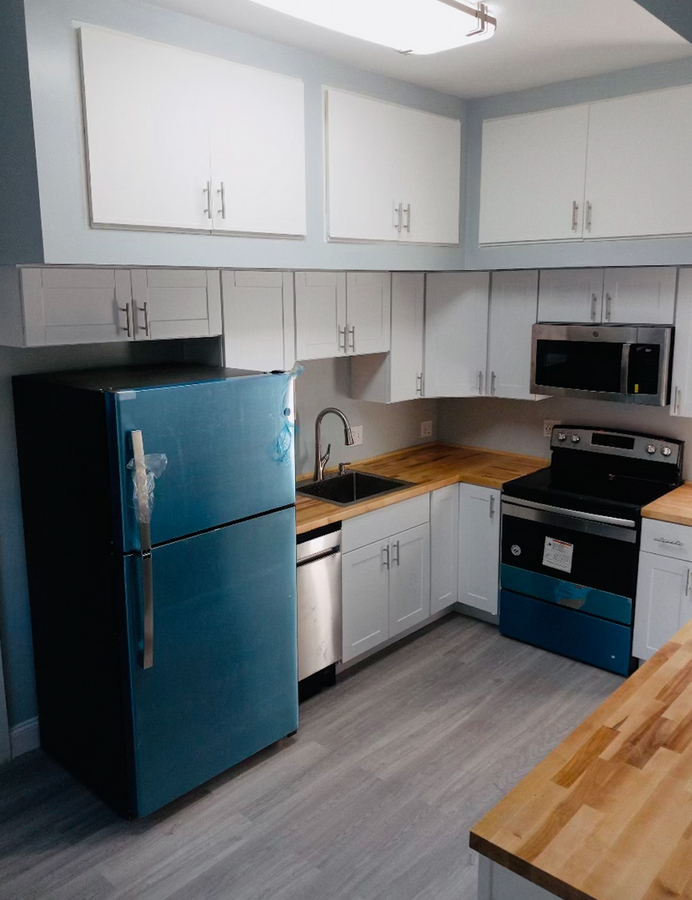 Off-Campus Student Housing Available Septe... - Off-Campus Student Housing Available Septe... Apartment Unit 3