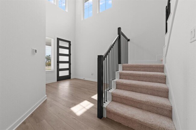 Photo - 1129 Roger Hanks Pkwy