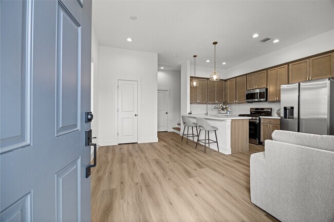 Photo - 1550 W Tidwell Rd