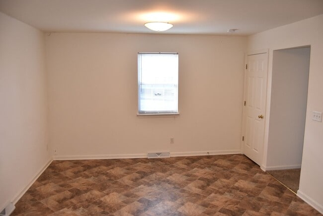 Photo - End Row Townhome w/ Garage