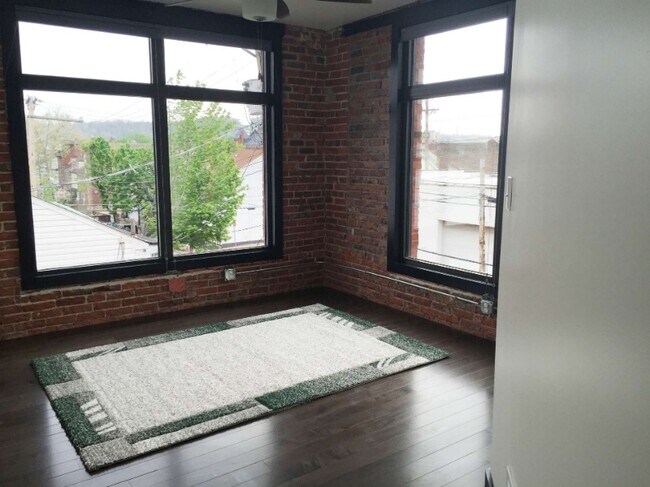 Photo - 168 S 19th St Unit 201