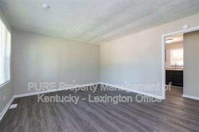 Photo - 2483 Thornberry Ct