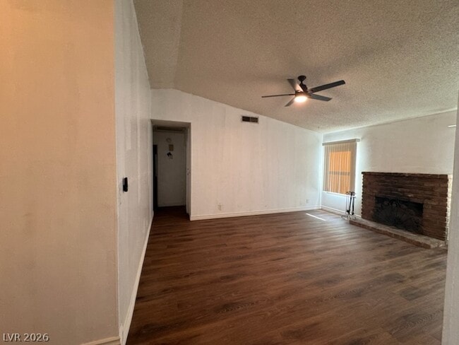 Photo - 3001 King Midas Way