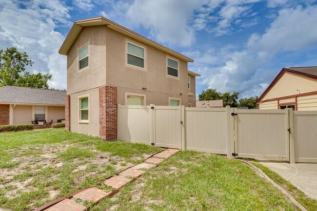 Photo - 7232 Lazy Hill Dr Unidad ID1383679P