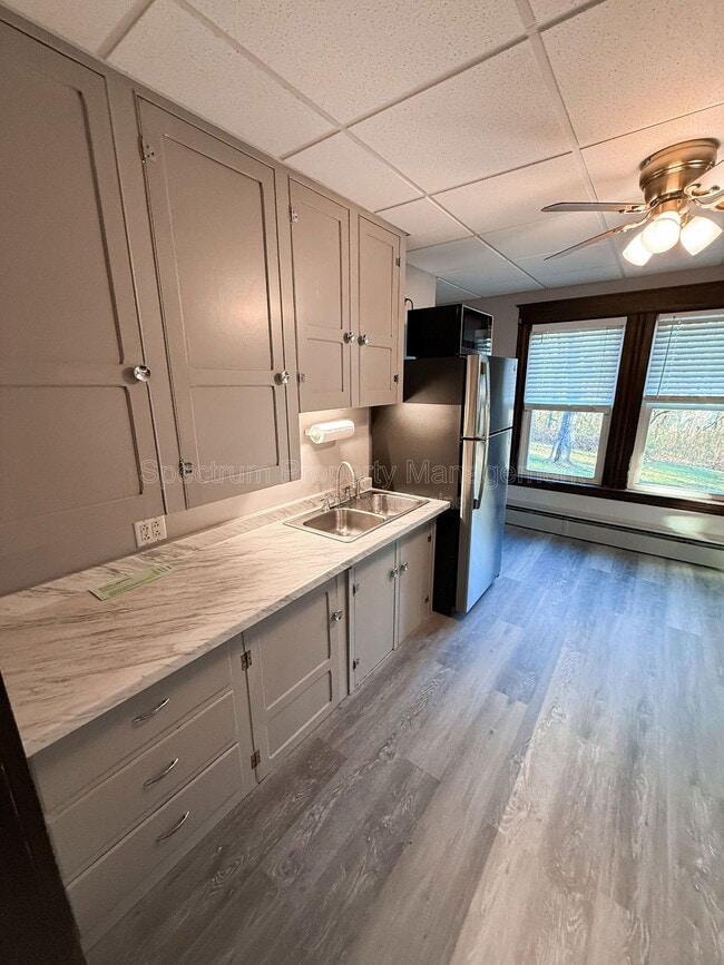 Photo - 584 Pleasant St Unidad 1