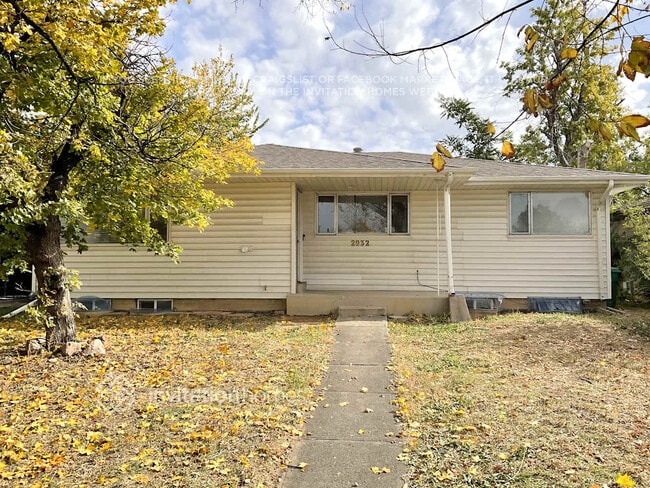 Building Photo - 2032 Ironton St