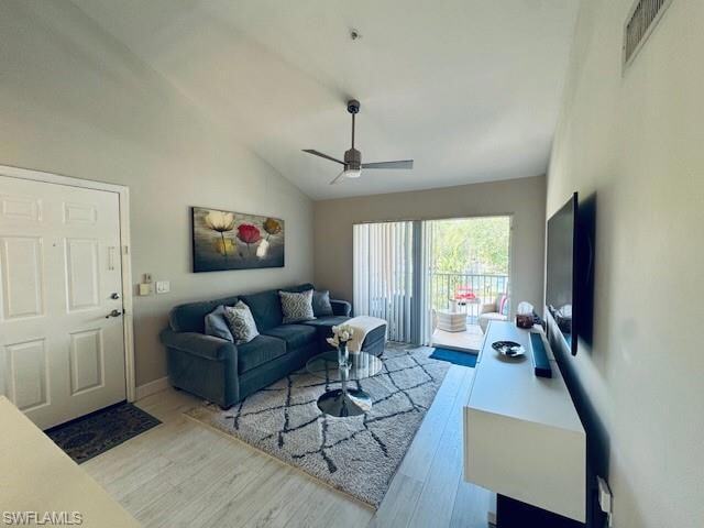 Photo - 1150 Wildwood Lakes Blvd