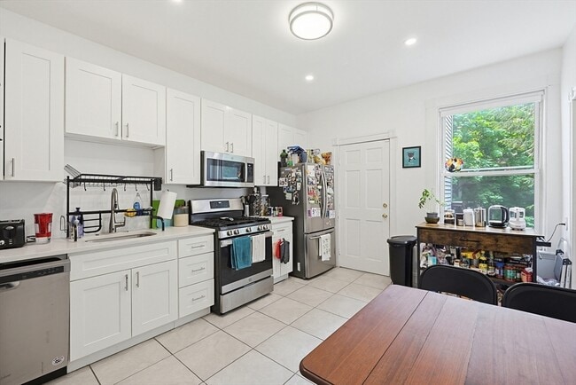 Photo - 298 Brookline St Unit 2