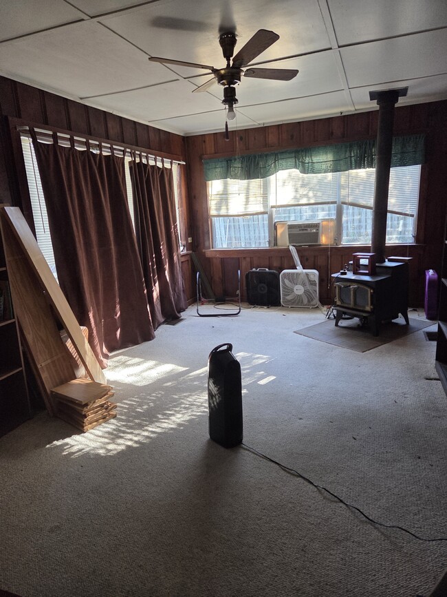 Photo - 207 Herbert St