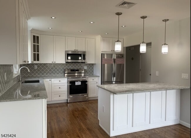 Photo - 62 Gless Ave