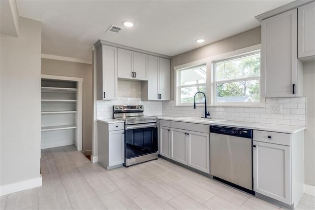 Photo - 3232 FM 1181