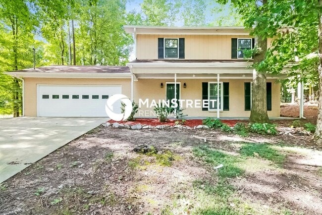 Building Photo - 3 Bedroom Pet-Friendly Home in Fayettevill...