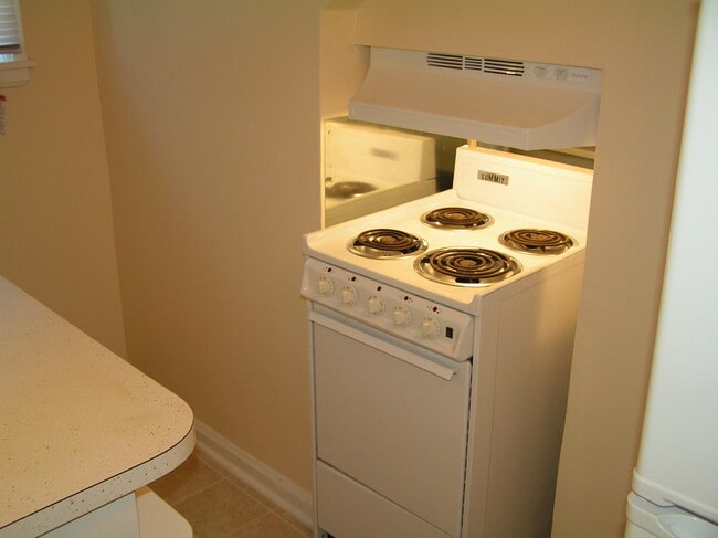 Photo - 815 Rosedale Ave Unit 4