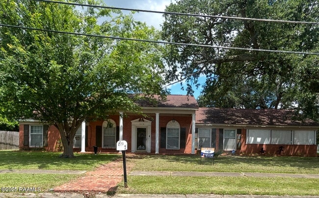 Building Photo - 1519 Jasmine Dr