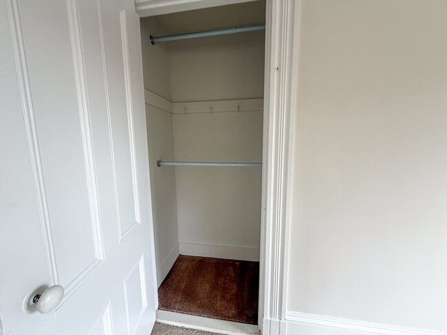 Photo - 233 Forest St