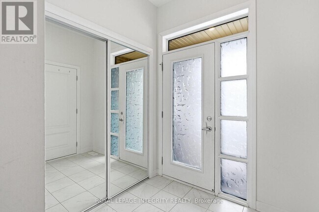 Photo - 516 Prominence Way