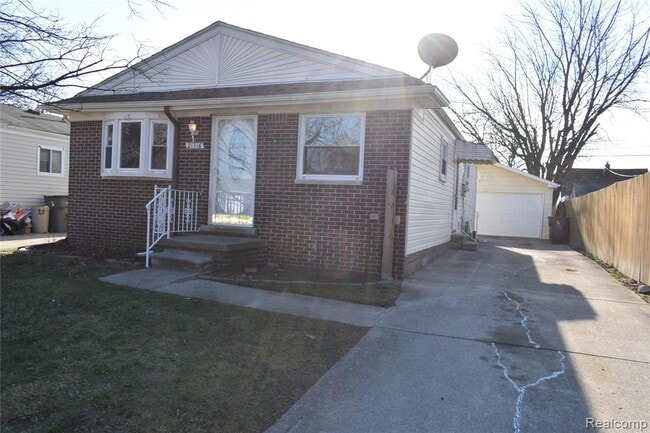 Building Photo - 21116 Vermander Ave