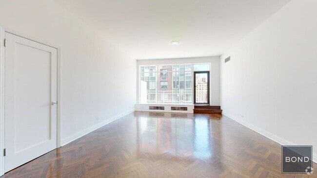 Building Photo - 219 E 69th St Unit PHB Rental