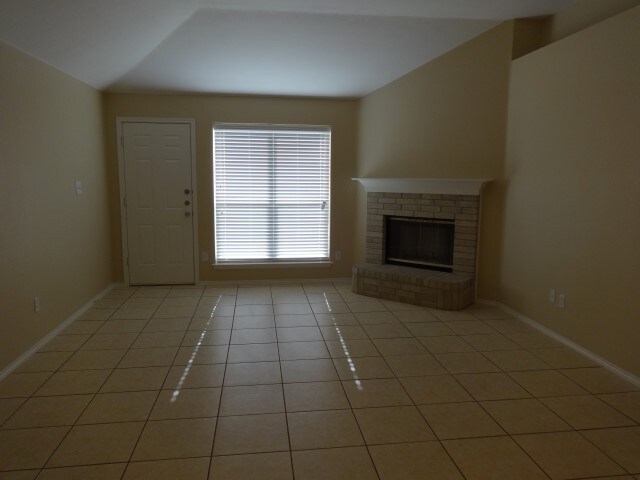 Photo - 7103 George Finger Rd