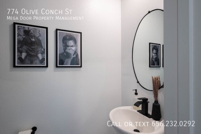 Photo - 774 Olive Conch St