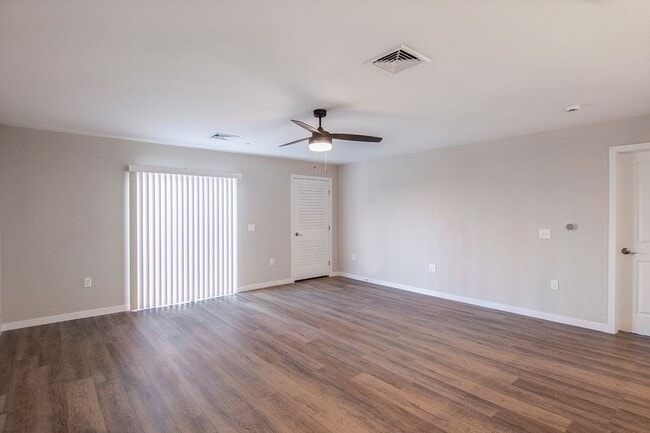 Commerce Park Apartments