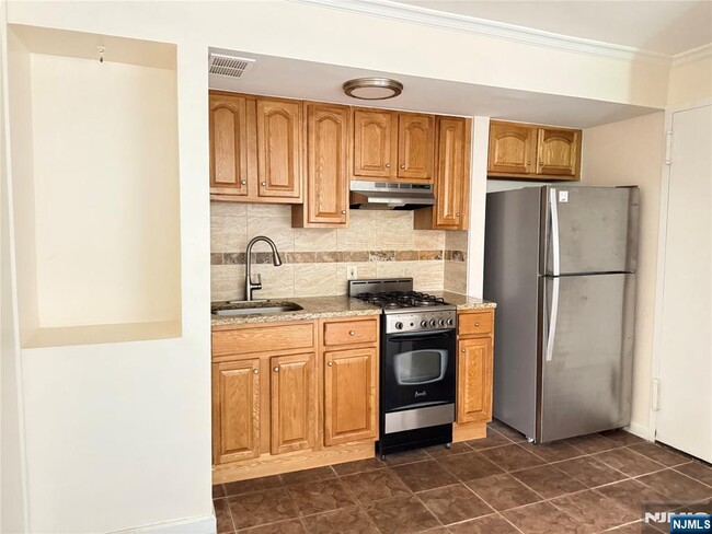 Photo - 421 Park Ave Apartment Unit 1D