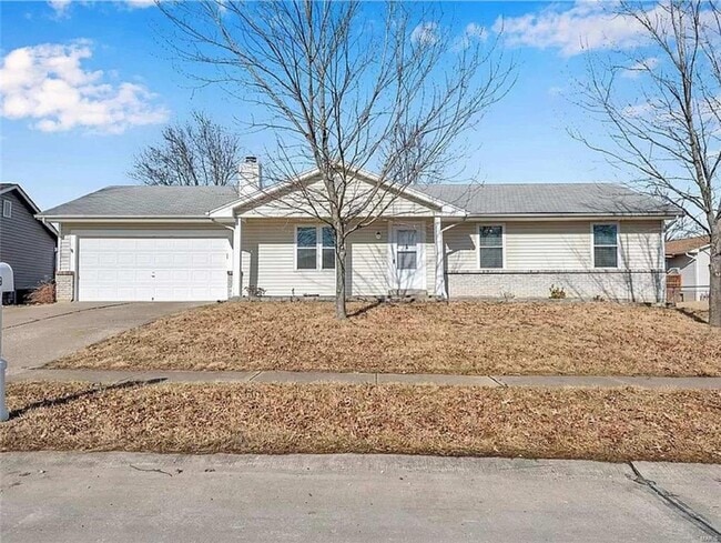 Building Photo - 1079 Crestwood Ln Rental