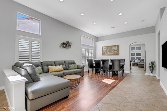 Photo - 7855 Windward Rd