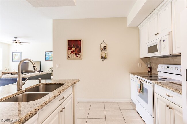 Photo - 4700 St Croix Ln Unit 318