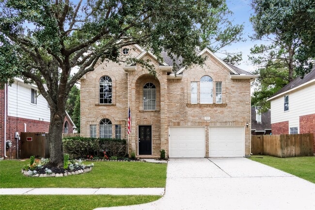 Building Photo - 9003 Cypress Square Dr
