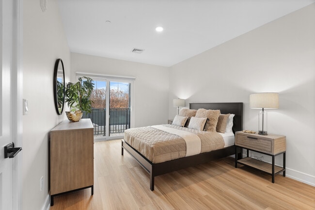 Photo - 5545 Park Ave Unidad 307