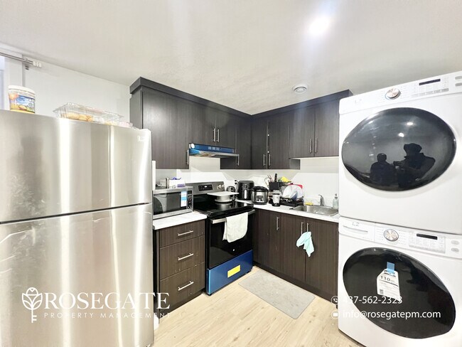 Photo - Cozy 1-Bedroom Basement Apartment with Parking in North London Unit 2