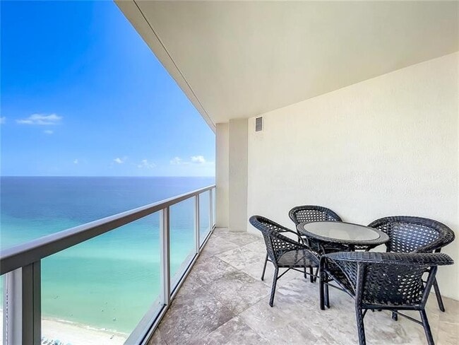 Building Photo - 16699 Collins Ave Unit 4005