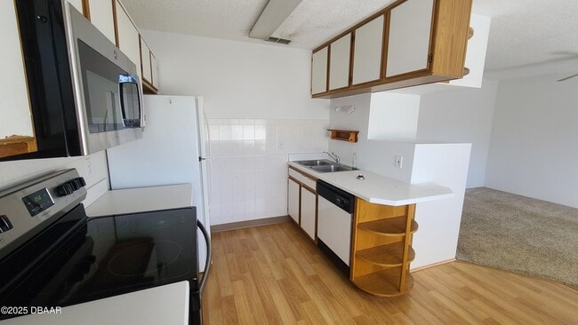 Photo - 1601 Big Tree Rd Unit 1206