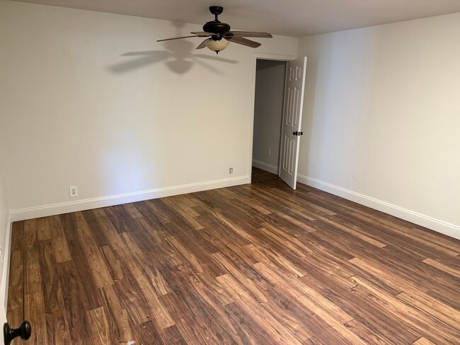 8406 Ferndale Cut Off Rd Unit D