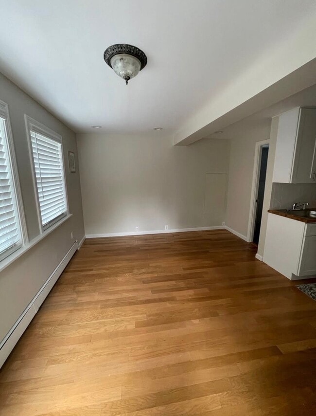 Photo - 224 Commerce St Unidad B