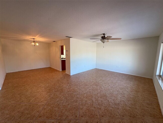 Photo - 9310 NW 26th St