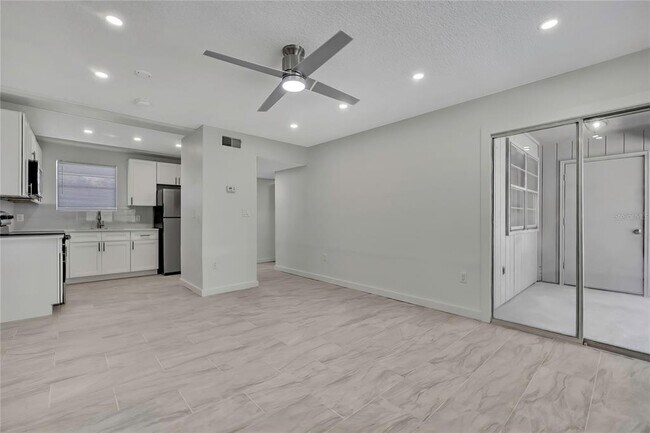 Photo - 10986 W Tidewater Cir Unidad 10986