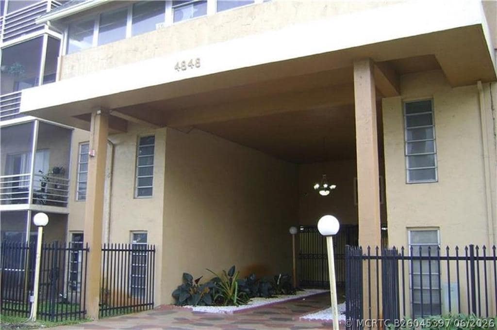 Photo - 4848 NW 24th Ct Unit 136
