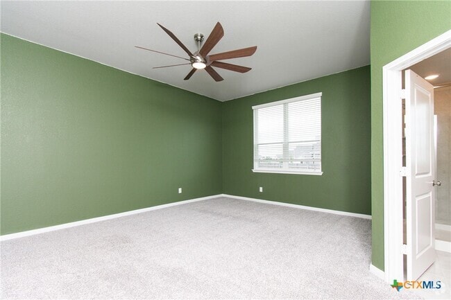 Building Photo - 8207 Montclair Dr Rental