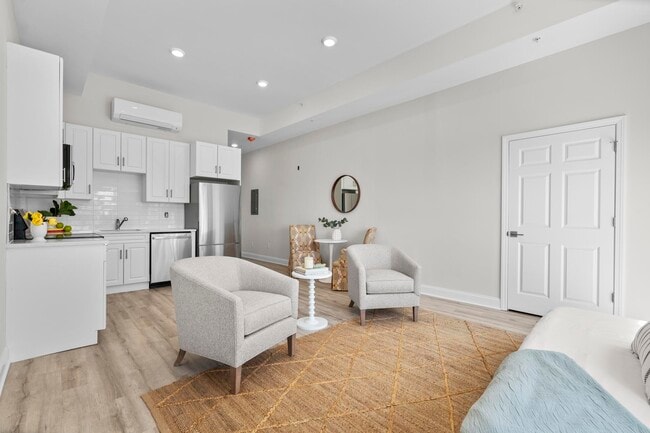 Studio - 120 Broad St