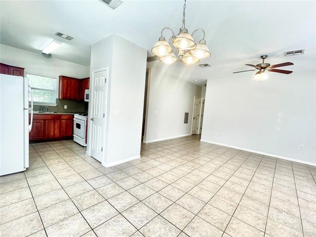 Photo - Spacious 4 Bed, 2.5 Bath. Perfect size and...